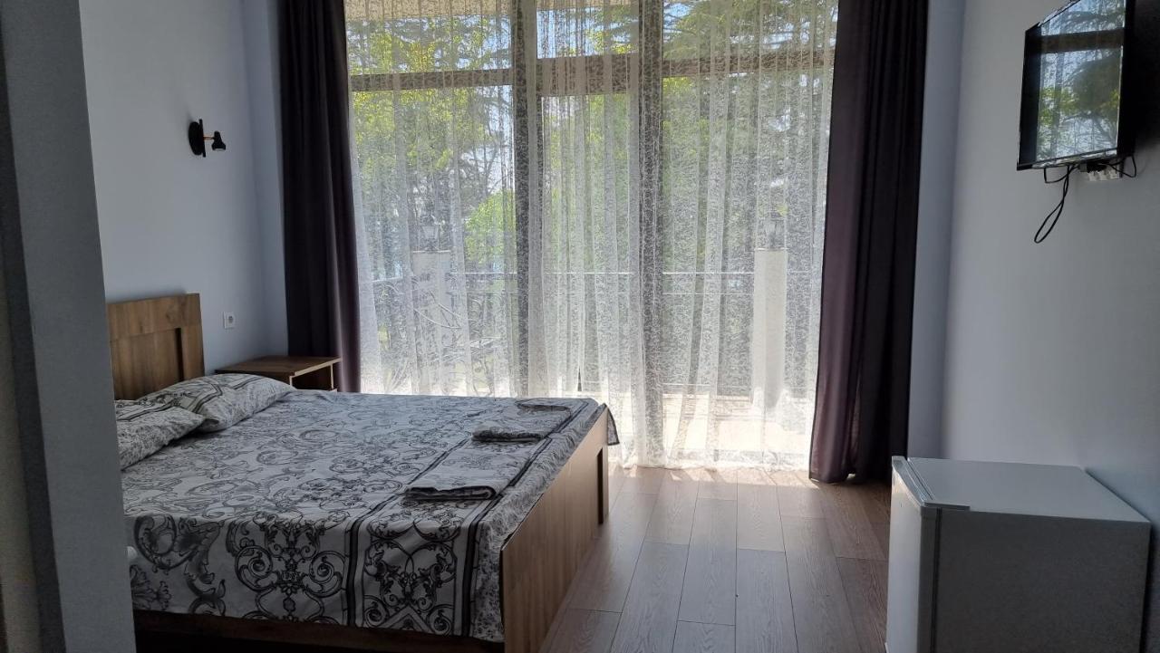 French Hotel Кобулети Екстериор снимка