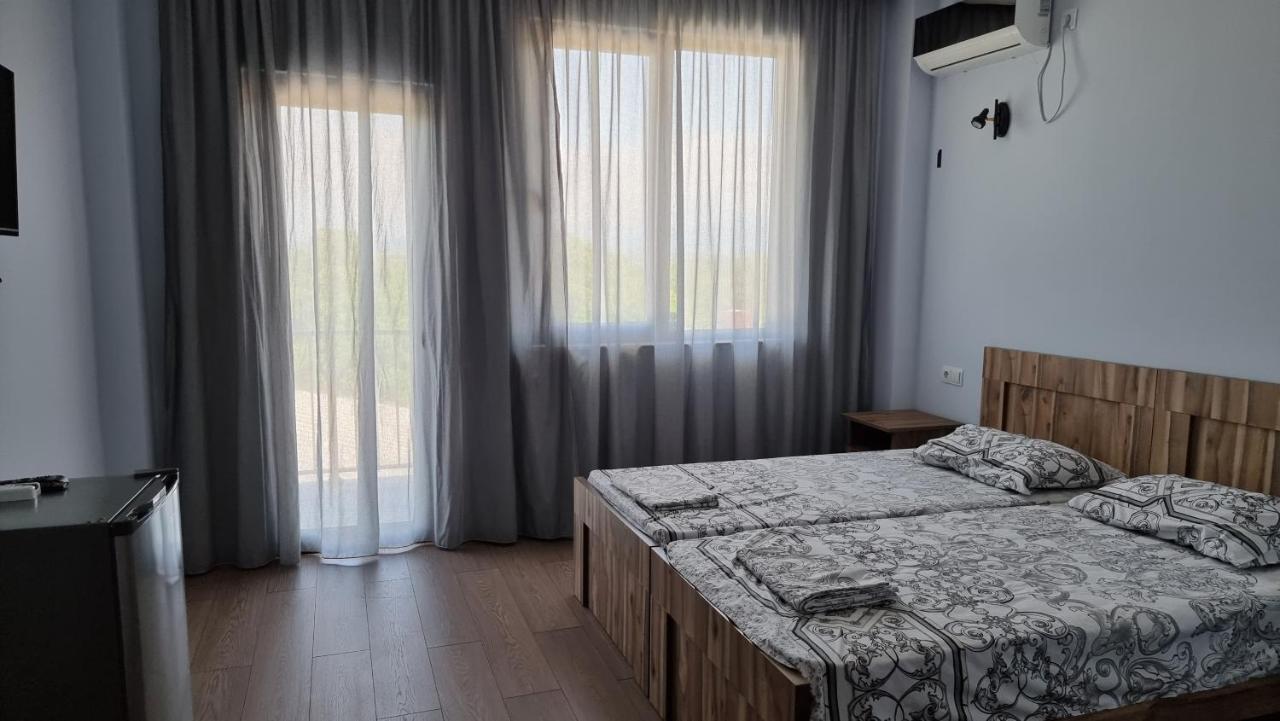French Hotel Кобулети Екстериор снимка